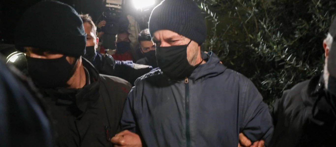 Ραγδαίες εξελίξεις με έρευνα στο σπίτι του Δ.Λιγνάδη: Στο «στόχαστρο» οι υπολογιστές - Έρχονται καταγγελίες ανηλίκων